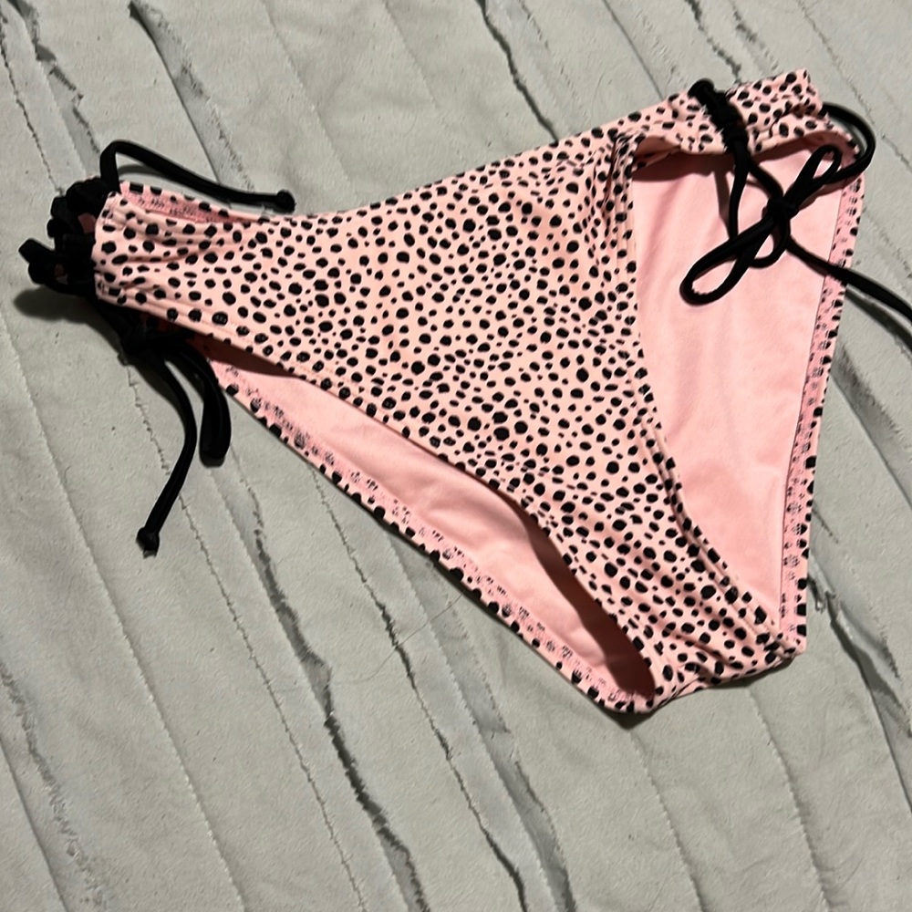 Bathing suit bottoms